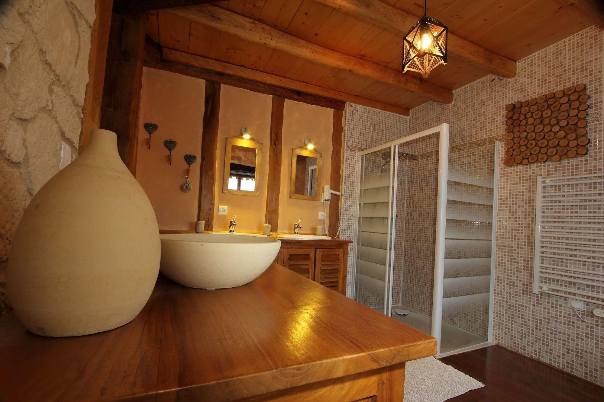 Le Domaine Des Papillons Hotel Beaujeu-Saint-Vallier-et-Pierrejux Buitenkant foto