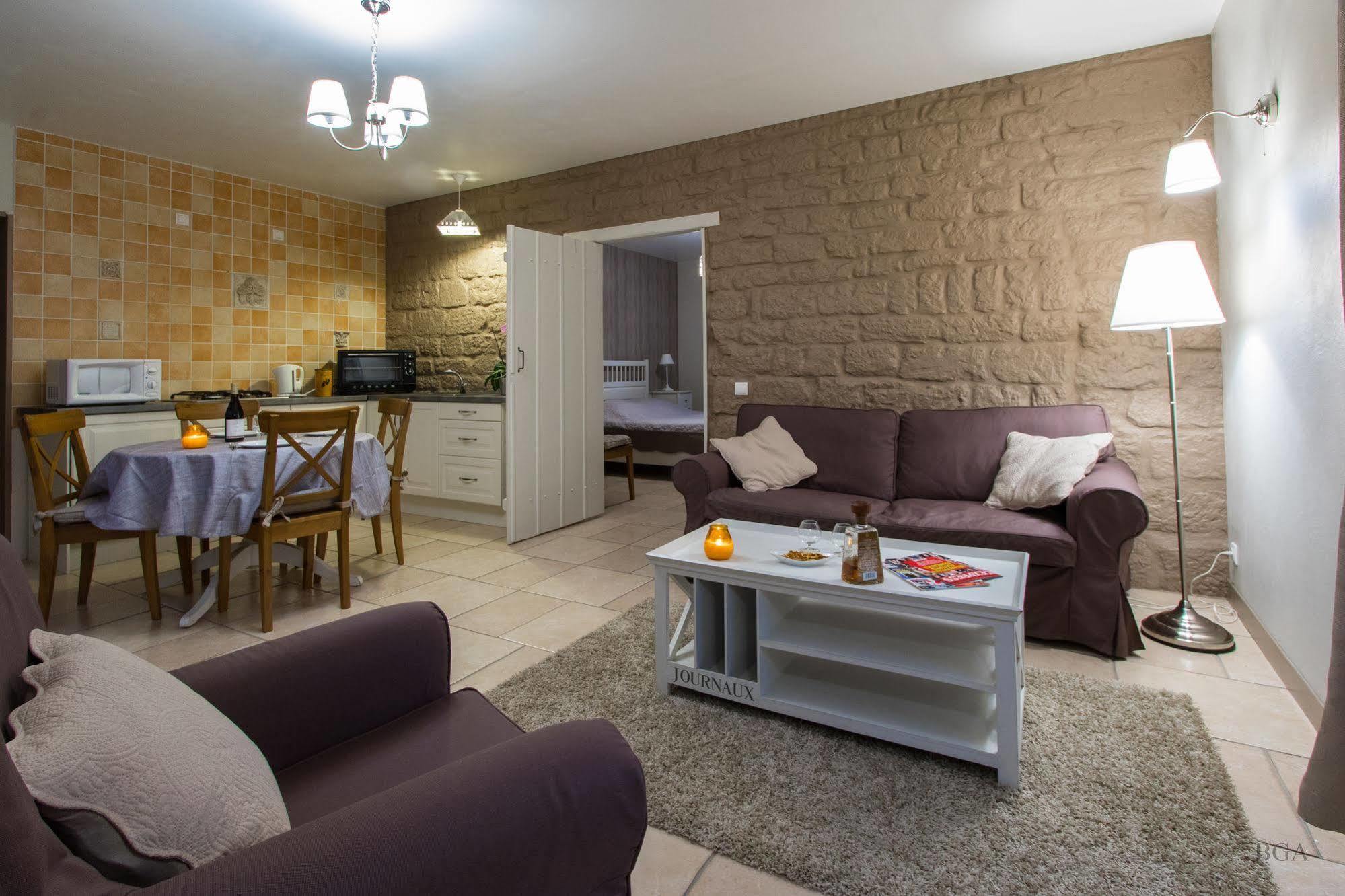 Le Domaine Des Papillons Hotel Beaujeu-Saint-Vallier-et-Pierrejux Buitenkant foto